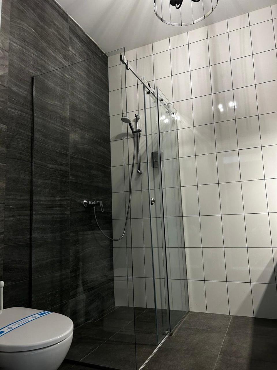 Gosudar Hotel Kropyvnytsky Buitenkant foto