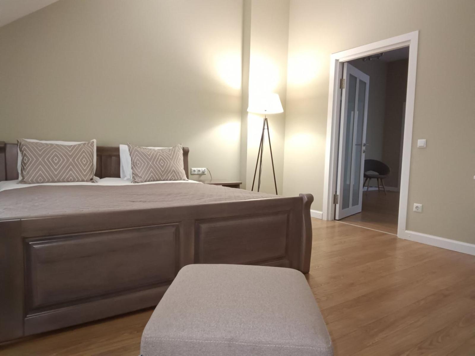 Gosudar Hotel Kropyvnytsky Buitenkant foto