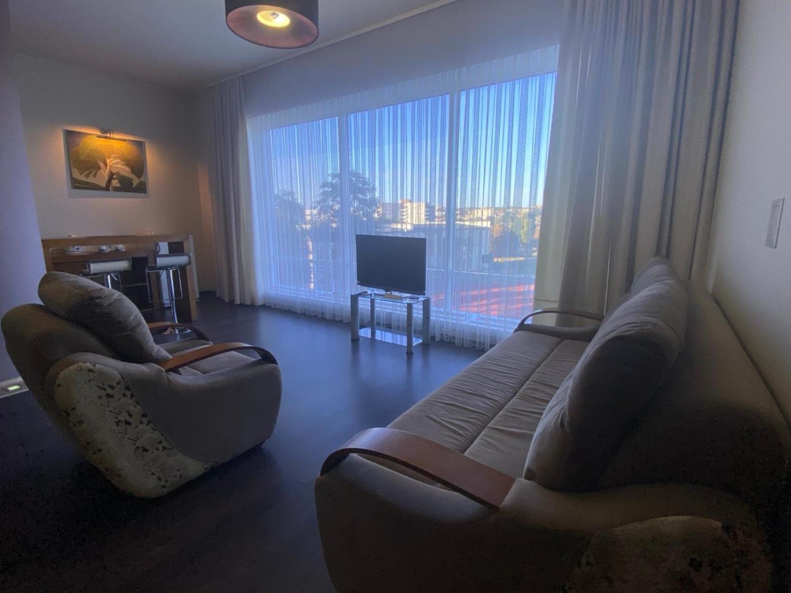 Gosudar Hotel Kropyvnytsky Buitenkant foto